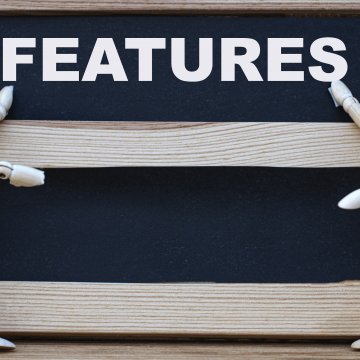 root c ar insurance car insurance features sign hold by robots